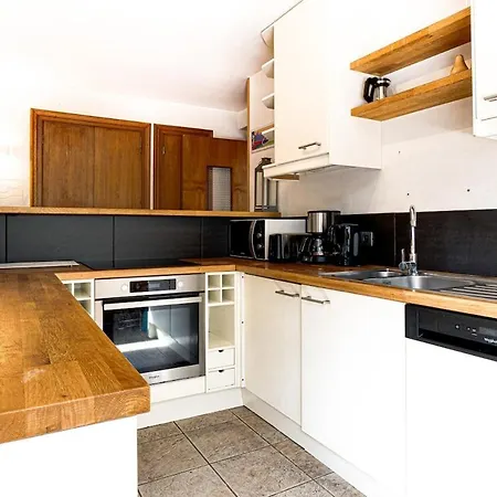 Barrats 3 - Mountain View & Great Location Appartamento *