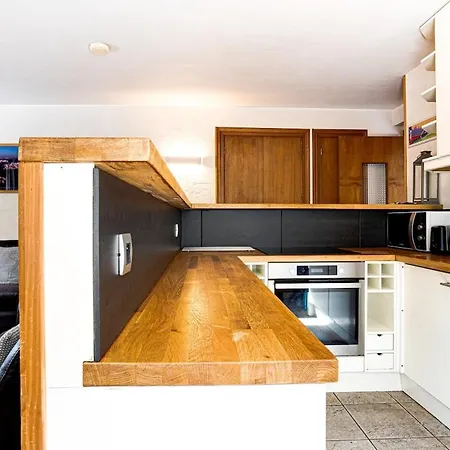 Barrats 3 - Mountain View & Great Location Appartamento *